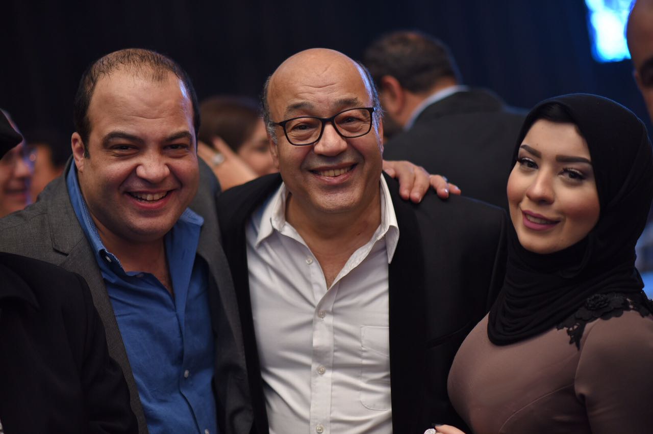 دنيا حجاج عبد العظيم مع والدها وشريف باهر