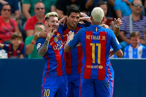 607022512-lionel-messi-celebrates-scoring-their-gettyimages-1480093127-800