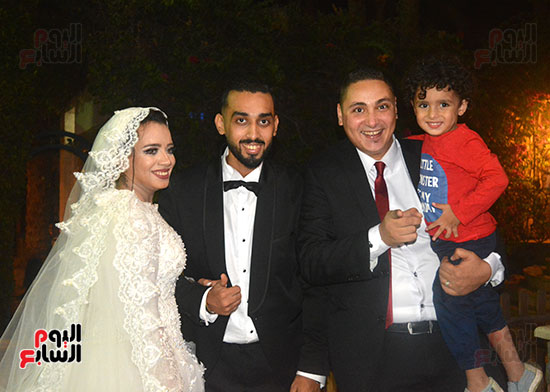 الزميل أحمد الشاذلى يحتفل بزفافه على منه الله هشام (17)