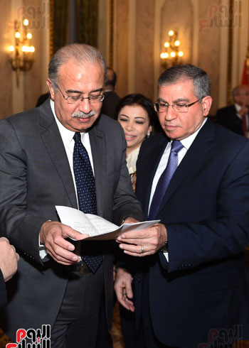اجتماع الحكومة الأسبوعى برئاسة المهندس شريف إسماعيل (3)