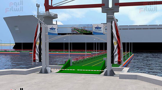 أول كوبرى عائم على مياه القناة (3)