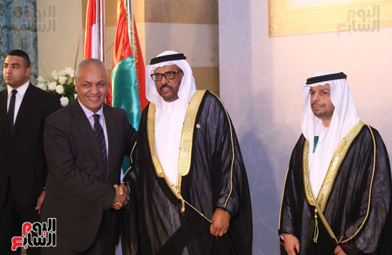 النائب البرلمانى مصطفى بكرى مع السفير الإماراتى 