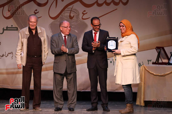 توزيع جوائز مهرجان الشعر العربى (19)