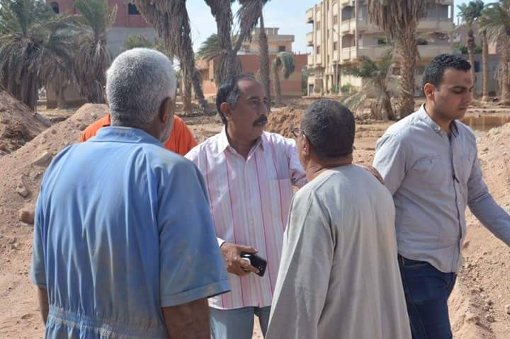 سكرتير عام المحافظة يتابع أعمال رفع آثار السيول 