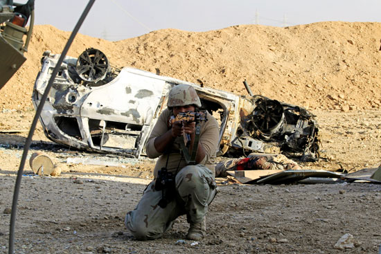 جندى فى معركة تحرير الموصل