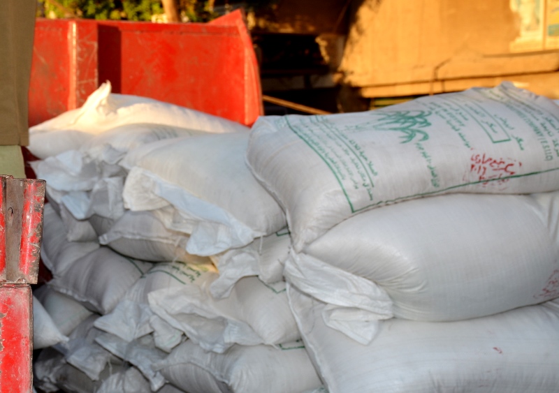 محافظة سوهاج توفر 100 طن سكر للوحدات المحلية