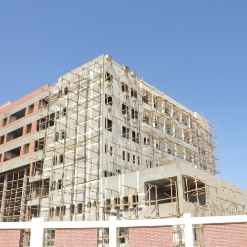 مستشفى أسوان العام خلال مراحل الإنشاء 