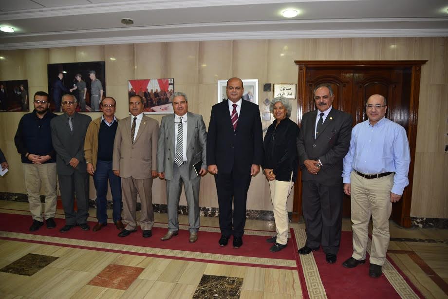 صورة تذكارية لمحافظ مطروح مع الصندوق الدولي للتنمية الزراعية صورة تذكارية لمحافظ مطروح مع الصندوق الدولي للتنمية الزراعية