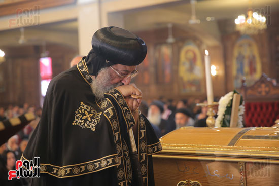 صلاة الجنازة على شهداء الكنيسة البطرسية (17)