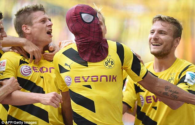 3B4710D100000578-0-image-a-38_1481477862382 3B4710D100000578-0-image-a-38_1481477862382