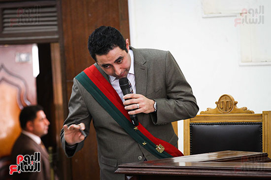 محاكمة وزير الداخلية الأسبق حبيب العادلى و12 موظفاً بالوزارة لاتهامهم بالاستيلاء على الاموال العامة (24)