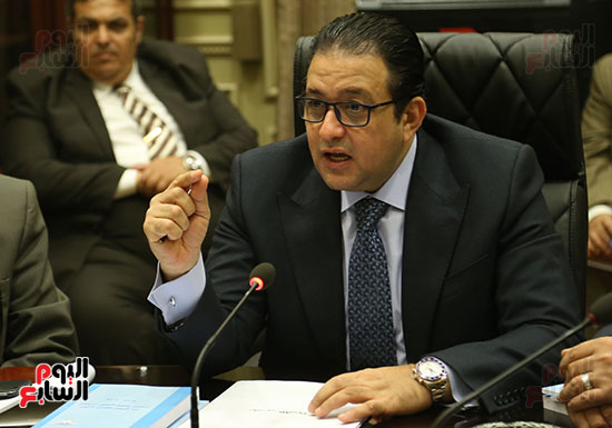 النائب علاء عابد رئيس لجنة حقوق الإنسان بالبرلمان