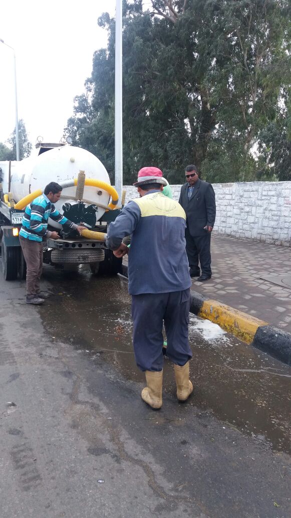 شفط مياه الأمطار من طريق مصر إسكندرية والسودان (1)