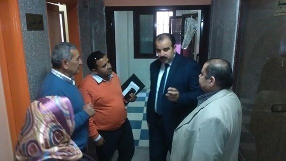 وكيل وزارة الصحة يتقفد مركز ابوحماد لعلاج مرض الكبد