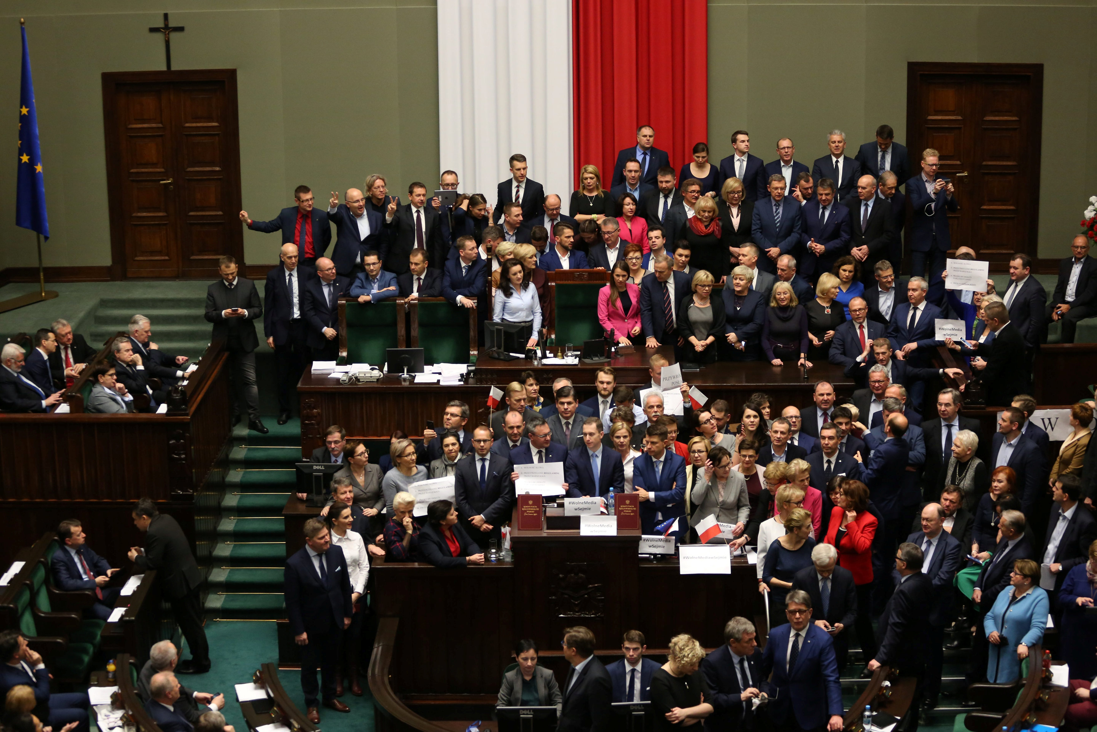  البرلمان البولندى  (1)
