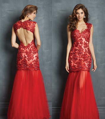 الفستان الأحمر الاكثر خطفا للأنظار (1)