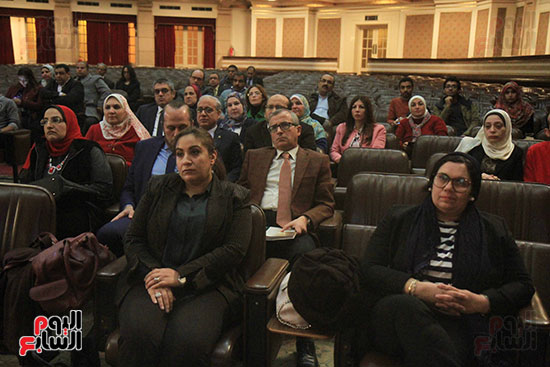 جامعة القاهرة تكرم أعضاء جدد من هيئة التدريس المنشورة أبحاثهم دوليا (2)