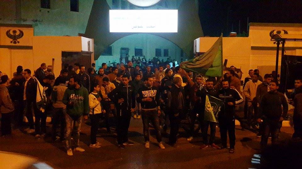 اجواء مباراة المصري والاهلي من امام استاد بورسعيد1