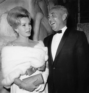 مع زوجها هربرت هوتنر عام 1963