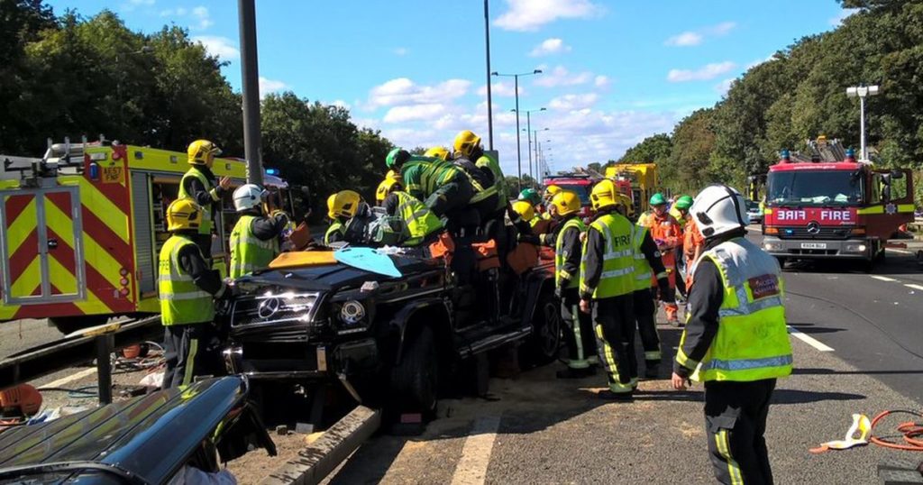 Pape-Souare-car-crash-1024x538