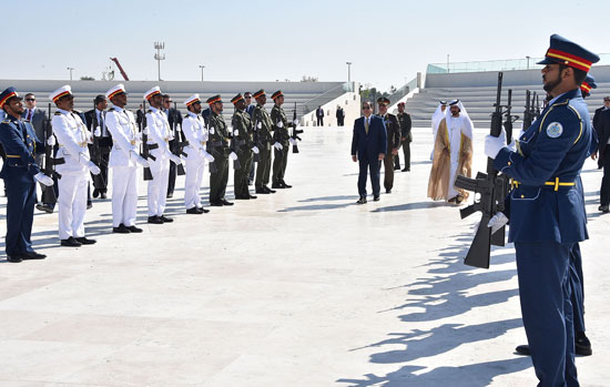 الرئيس السيسي يحضر احتفالات العيد الوطنى الـ45 للإمارات (10)