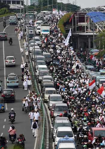 مسيرات احتجاجية فى اندونيسيا
