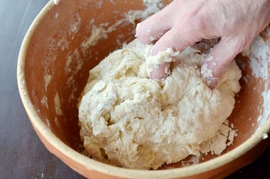 طريقة عمل خبز التورتيلا (3)