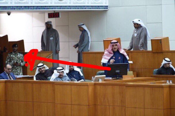 بدر المطوع ضمن حرس مجلس الامة الكويتي