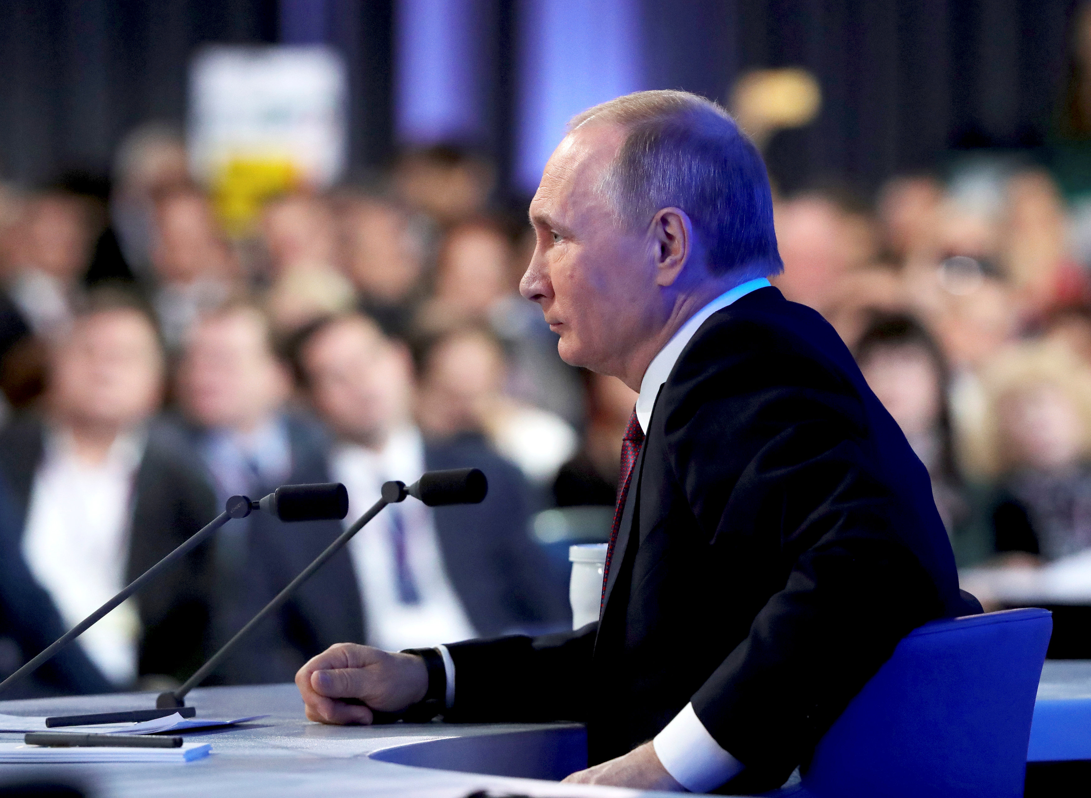 فلاديمير بوتين خلال الاجتماع