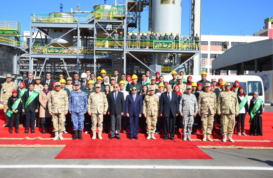 السيسى يفتتح شركه النصر للكيماويات (13)