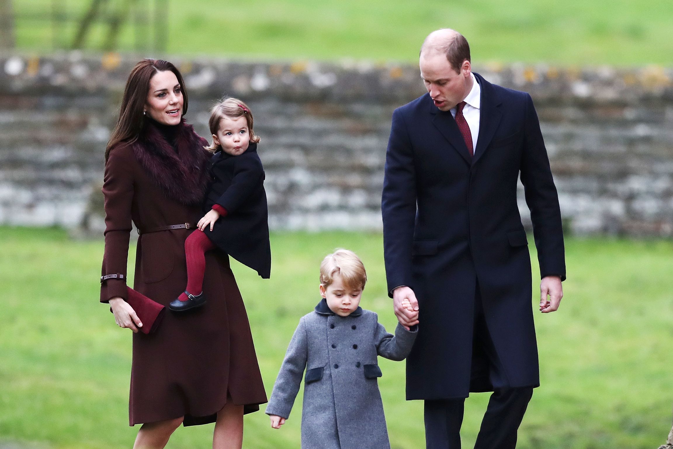 الأمير ويليام والأميرة كيت يشاركون في احتفالات قداس عيد الميلاد