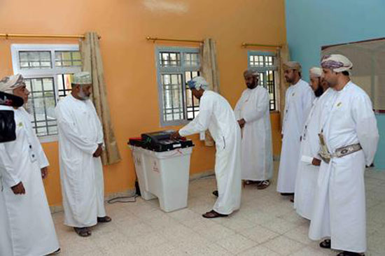 انتخابات المجالس البلدية للفترة الثانية فى عمان  (6)