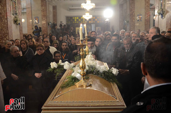 جنازة الشهيدة إيزيس فارس الضحية 27 لحادث الكنيسة البطرسية  (34)