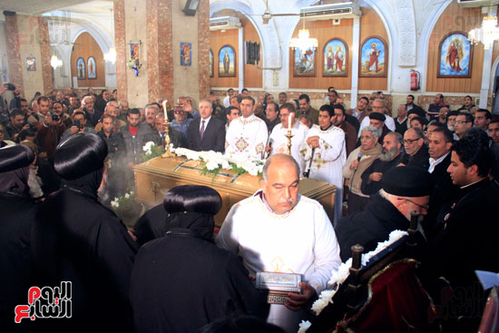جنازة الشهيدة إيزيس فارس الضحية 27 لحادث الكنيسة البطرسية  (3)