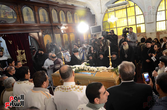 جنازة الشهيدة إيزيس فارس الضحية 27 لحادث الكنيسة البطرسية  (28)