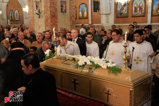جنازة الشهيدة إيزيس فارس الضحية 27 لحادث الكنيسة البطرسية  (1)