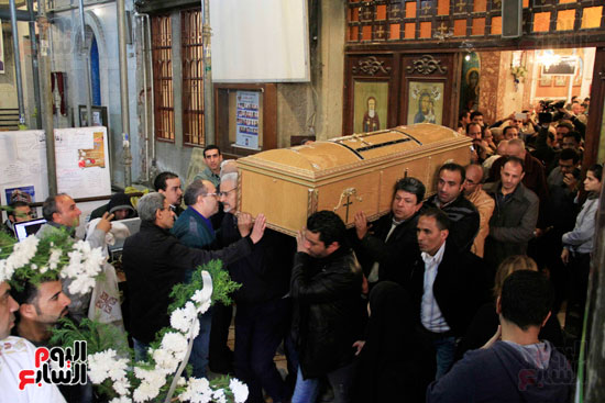 جنازة الشهيدة إيزيس فارس الضحية 27 لحادث الكنيسة البطرسية  (18)