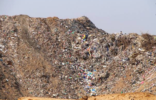 مقالب القمامة بمدينة نصر