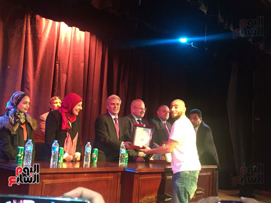 طلاب تجارة القاهرة (3)