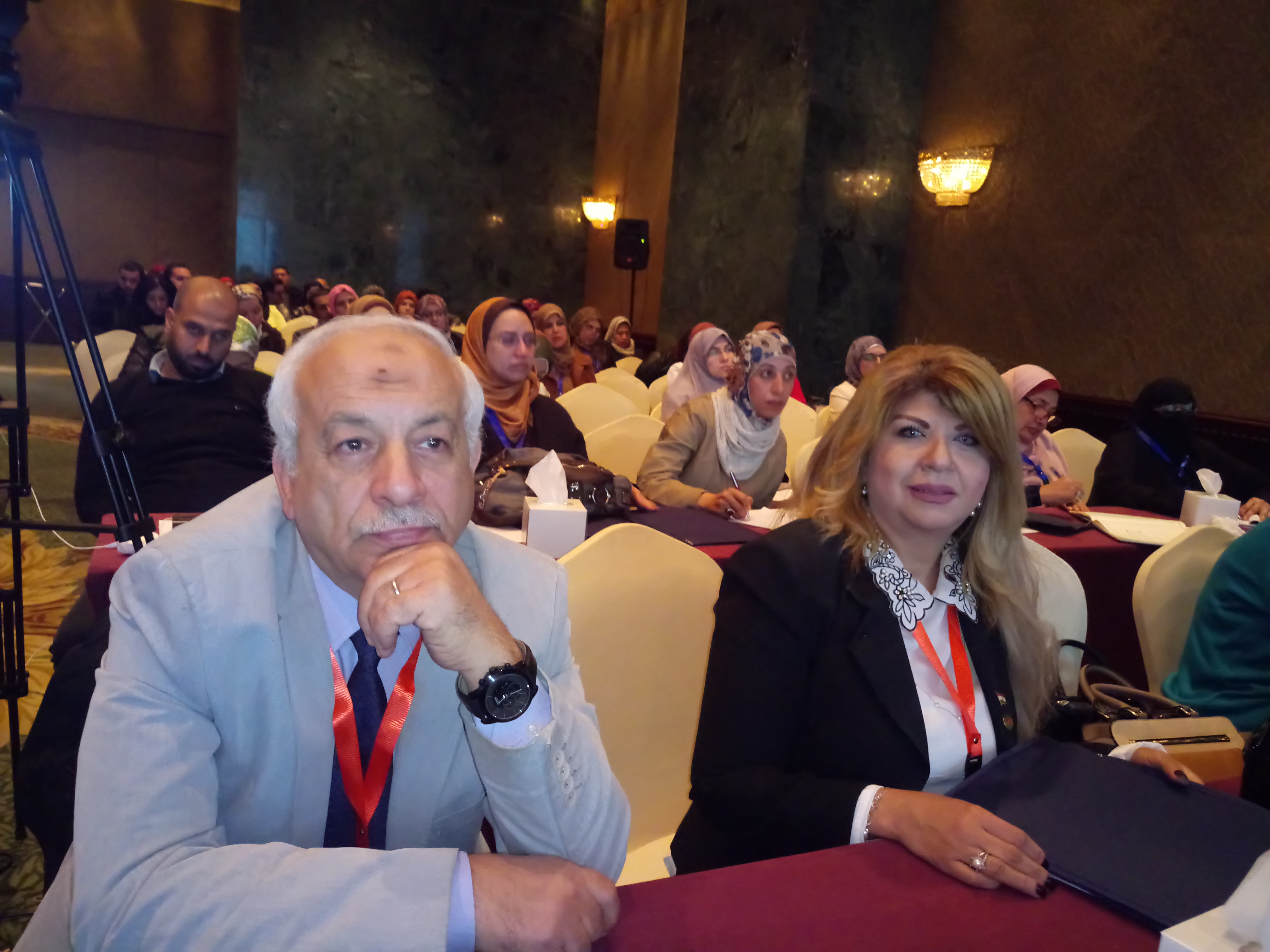 الدكتور عمرو مطر خلال المؤتمر