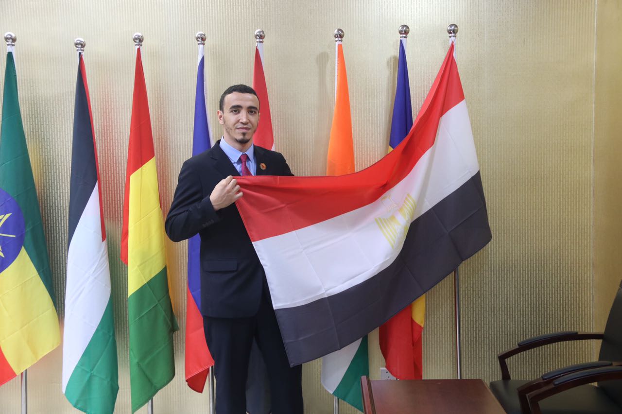 المصرى المشارك في المحكمة الصينية المصرى المشارك في المحكمة الصينية