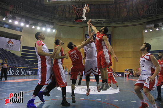 مصر و البحرين  افتتاح البطولة العربية للسلة (19)