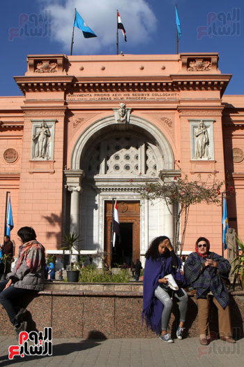 المتحف المصري من الخارج