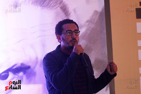 مايكل عادل يقرأ قصيدة من ديوانه الفائز بجائزة أحمد فؤاد نجم