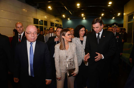 رئيس سلوفينيا يفتتح معرضا بالهناجر بحضور وزيرة التعاون الدولى (3)