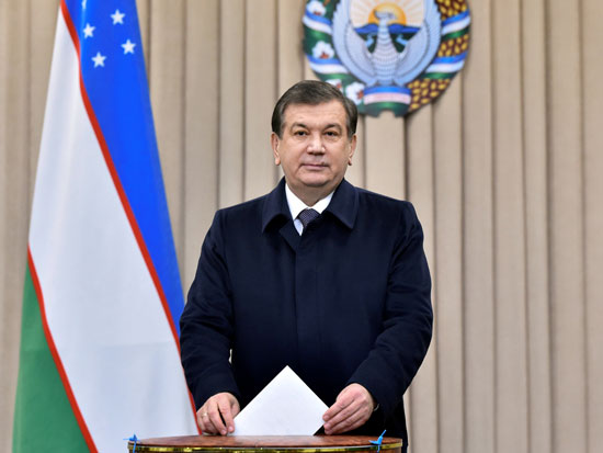 فوز رئيس وزراء أوزبكستان بانتخابات الرئاسة