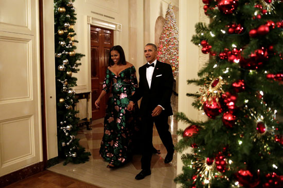 الرئيس الاميركي باراك اوباما يشارك فى حفل تكريم عدد من الفنانين والنجوم بمركز كيندى بالبيت الابيض (1)