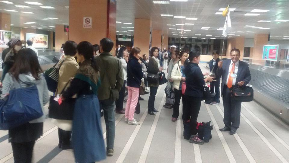 1-             السياح اليابانيون يصلون إلي محافظة الأقصر بـ3 رحلات حتي الآن