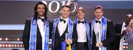 محمد مدحت مع المتسابقين