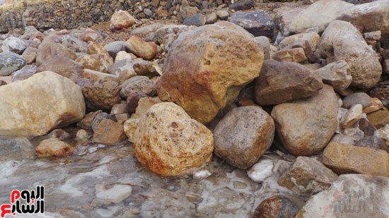        صخور البحر الميت